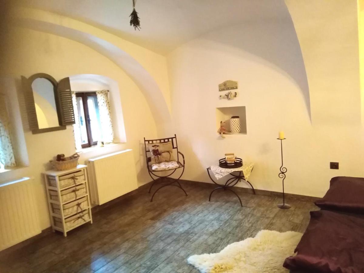 Kremze Old House In Forest מראה חיצוני תמונה